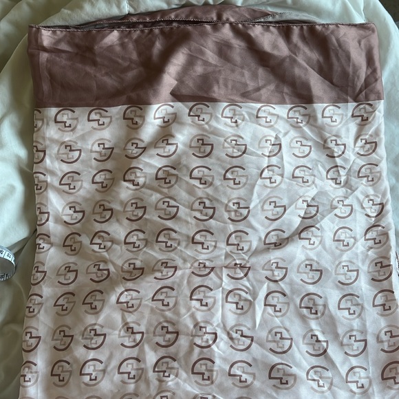 Silk printed scarf 🤎 - Picture 3 of 3